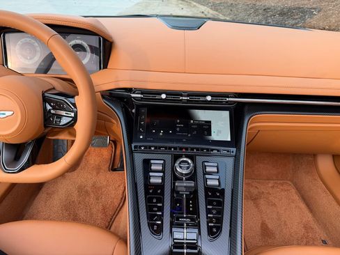 New 2026 Aston Martin DB12 Convertible image 10