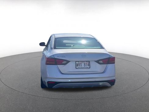 Used 2023 Nissan Altima 2.5 S image 12