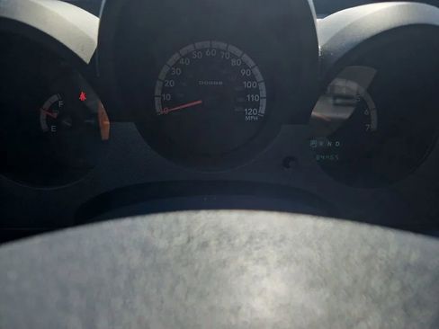 Used 2011 Dodge Nitro Heat image 33