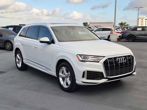 Used 2023 Audi Q7 Premium Plus w/ Premium Plus Package image 8