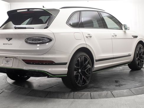 New 2026 Bentley Bentayga Speed AWD/4WD image 3