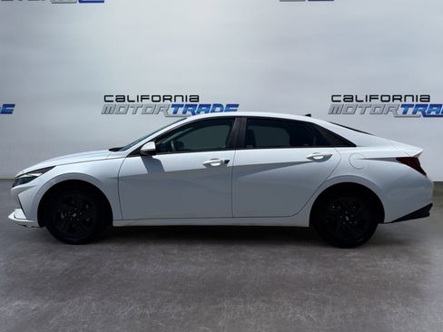 Used 2021 Hyundai Elantra SEL FWD image 8