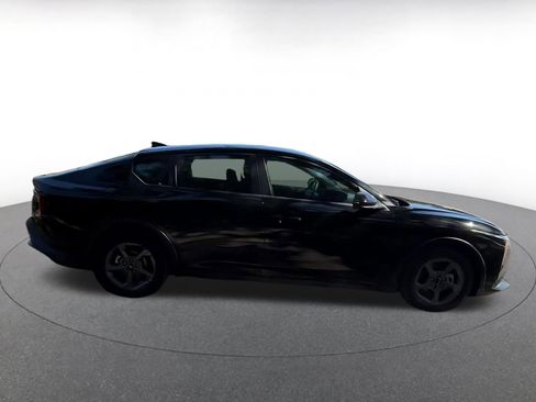 Used 2025 Kia K4 FWD image 16