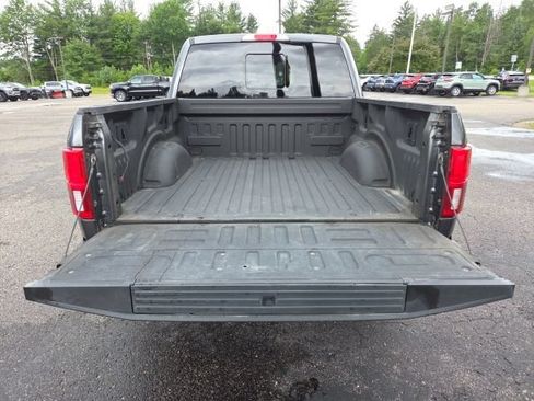 Used 2018 Ford F150 Lariat w/ Equipment Group 502A Luxury AWD/4WD image 29