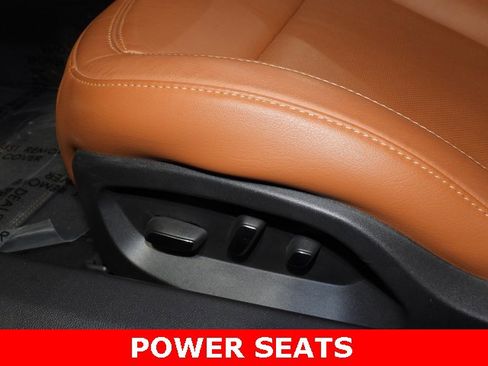 Used 2014 Chevrolet Corvette Stingray Coupe w/ 2LT Preferred Equipment Group image 8