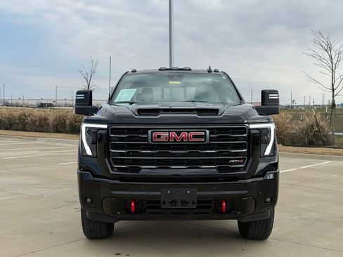 Certified 2025 GMC Sierra 2500 AT4 w/ AT4 Premium Plus Package image 2