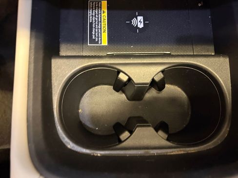 Used 2023 Honda HR-V EX-L image 23