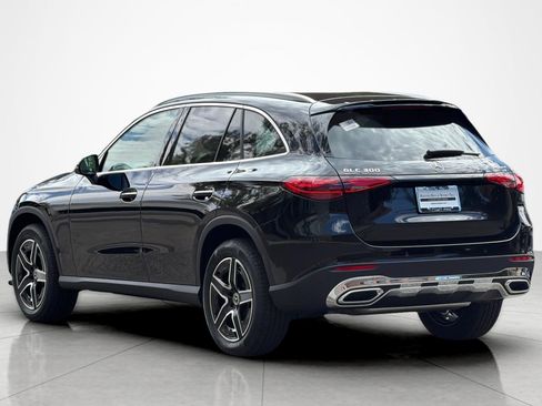 New 2026 Mercedes-Benz GLC 300 4MATIC image 3