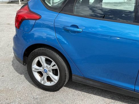 Used 2013 Ford Focus SE FWD image 23