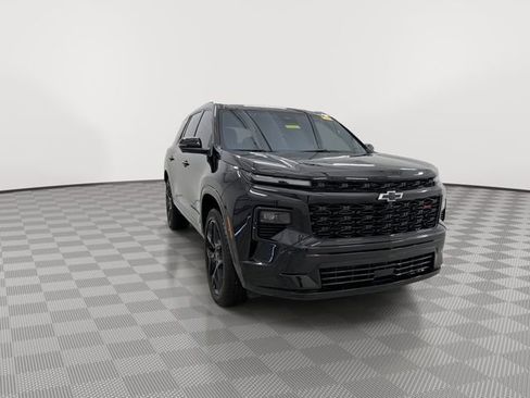 Certified 2024 Chevrolet Traverse RS w/ LPO, Floor Liner Package image 3