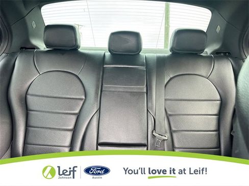 Used 2019 Mercedes-Benz C 300 Sedan image 30