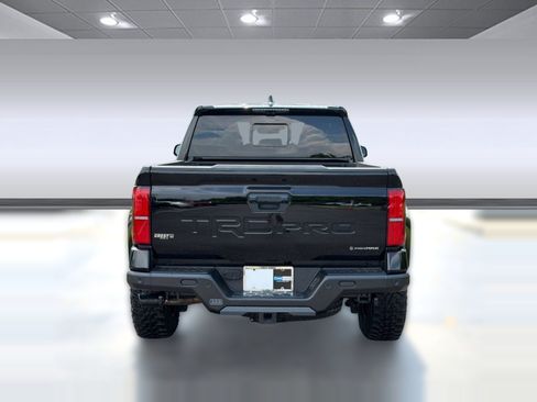 Used 2025 Toyota Tacoma TRD Pro AWD/4WD image 9