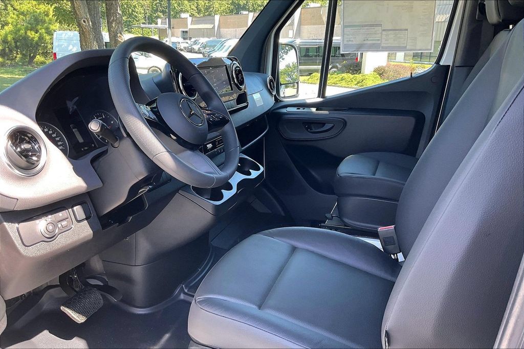 New 2026 Mercedes-Benz Sprinter 3500 image 8