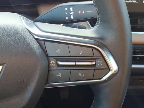 Used 2026 Chevrolet Equinox ACTIV w/ Convenience Package III FWD image 14