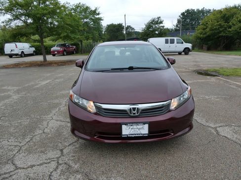 Used 2012 Honda Civic LX image 2