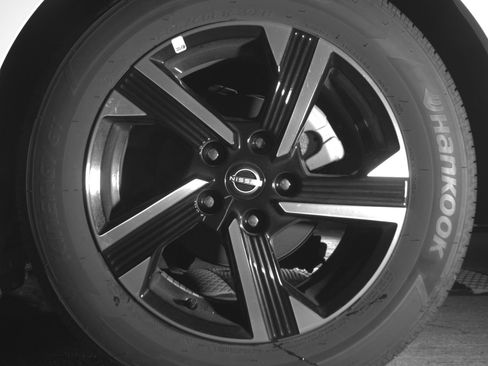 Used 2025 Nissan Sentra SV image 14