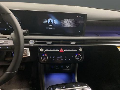 New 2025 Hyundai Tucson SEL image 9