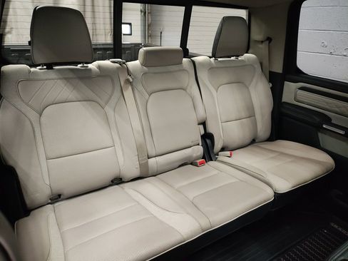 Used 2022 RAM 1500 Limited image 11