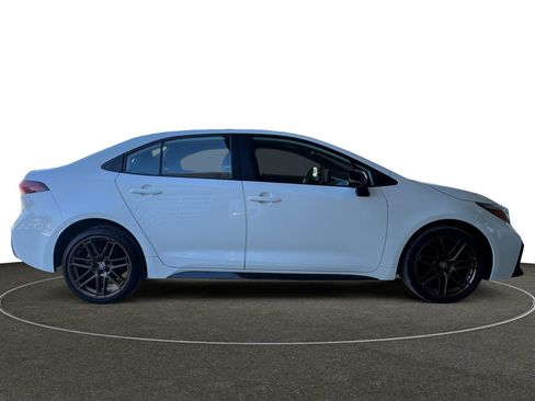 Used 2024 Toyota Corolla Sedan w/ SE Convenience Package image 7