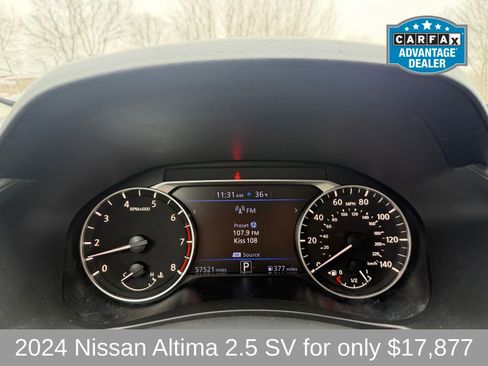 Used 2024 Nissan Altima 2.5 SV image 15
