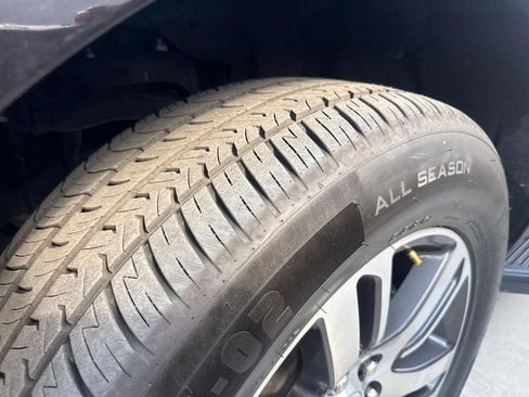 Used 2024 Ford Expedition Max Limited AWD/4WD image 17