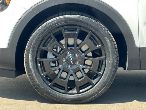 Used 2022 Kia Telluride SX w/ SX Prestige Package AWD/4WD image 38