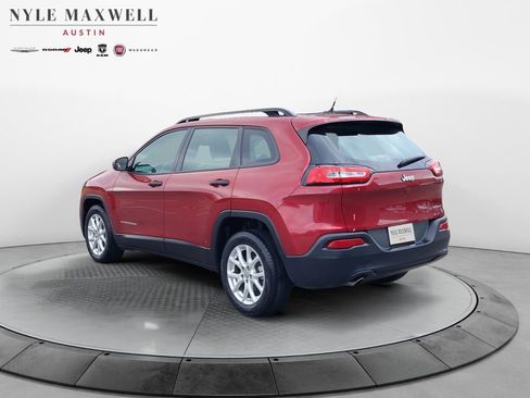 Used 2015 Jeep Cherokee Sport w/ Sport Appearance Group image 13