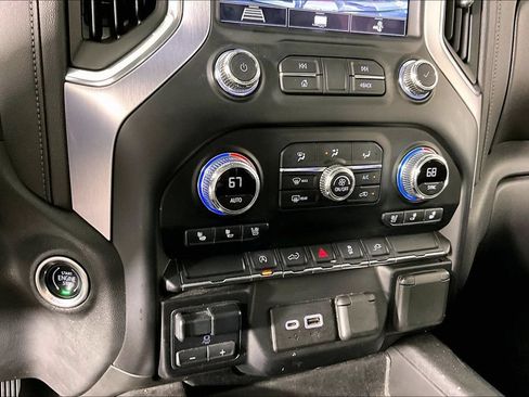 Used 2020 GMC Sierra 1500 SLT AWD/4WD image 14