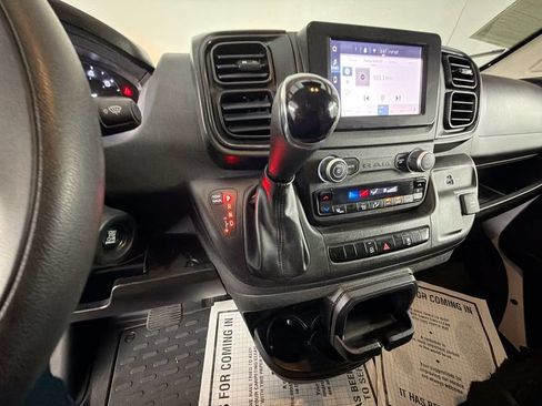 Used 2024 RAM ProMaster 2500 FWD image 15