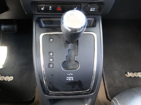 Used 2016 Jeep Patriot Sport image 13