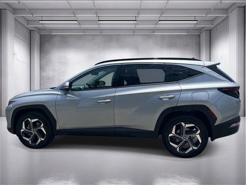 Used 2022 Hyundai Tucson Limited w/ Cargo Package AWD/4WD image 6