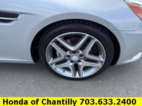 Used 2013 Mercedes-Benz SLK 250 image 23