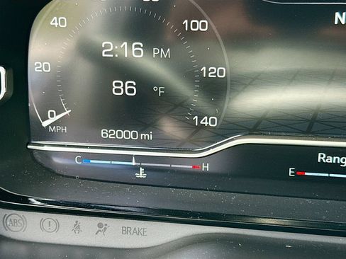 Used 2024 GMC Yukon Denali RWD image 43