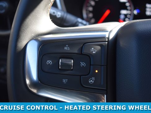 Used 2023 Chevrolet Blazer Premier image 12