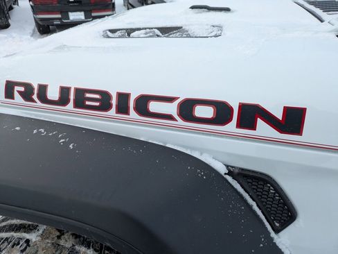Used 2022 Jeep Gladiator Rubicon image 14