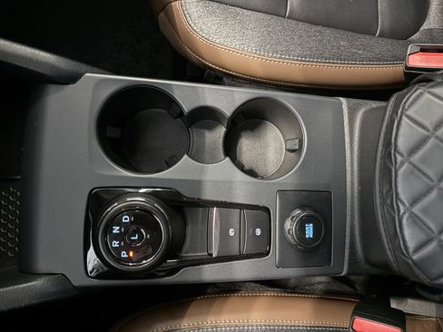 Used 2022 Ford Bronco Sport Outer Banks image 18