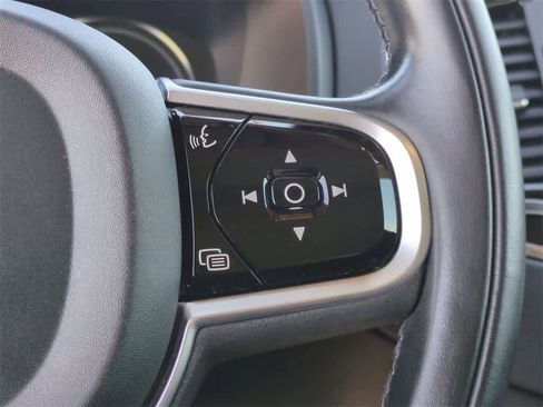 Used 2019 Volvo XC90 T8 Inscription w/ Luxury Package image 17
