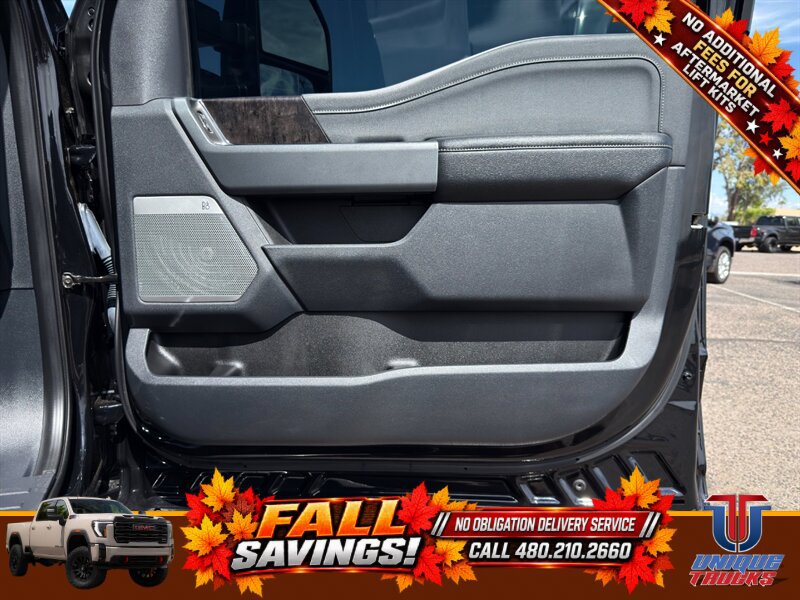 Used 2023 Ford F350 Lariat w/ Lariat Ultimate Package AWD/4WD image 29