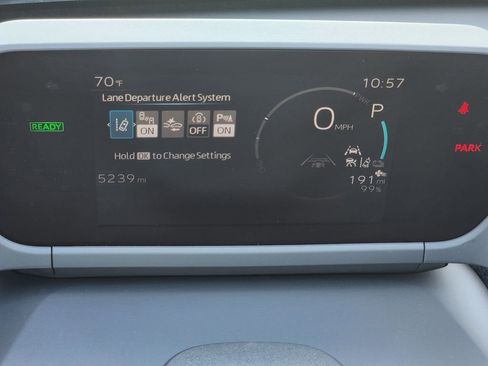 Used 2025 Subaru Solterra AWD/4WD image 16