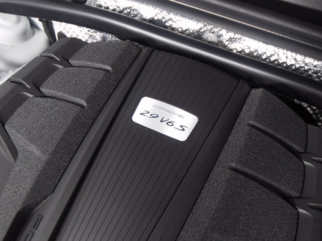 Certified 2026 Porsche Macan S AWD/4WD image 48