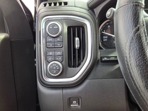 Used 2020 GMC Sierra 1500 Denali w/ Denali Ultimate Package AWD/4WD image 29