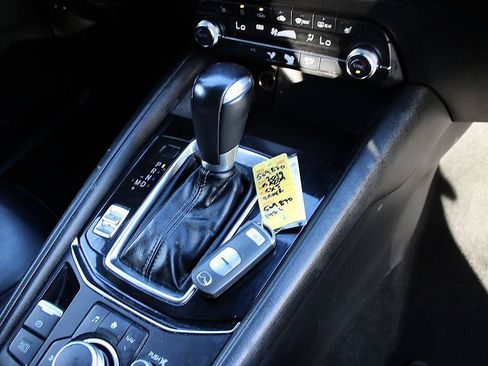 Used 2019 MAZDA CX-5 Touring FWD image 21
