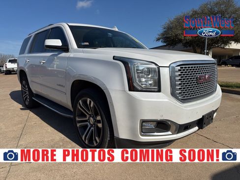Used 2017 GMC Yukon Denali w/ Open Road Package image 1