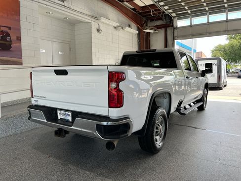 Used 2024 Chevrolet Silverado 2500 W/T AWD/4WD image 9