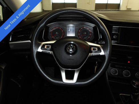 Used 2021 Volkswagen Jetta R-Line FWD image 12