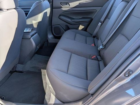 Certified 2025 Nissan Altima 2.5 S FWD image 22