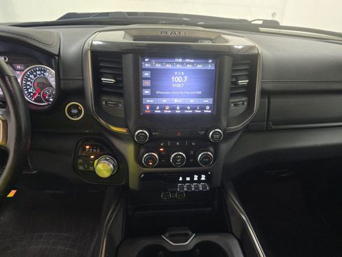 Used 2020 RAM 1500 Sport w/ Level 2 Equipment Goup w/2_L AWD/4WD image 37