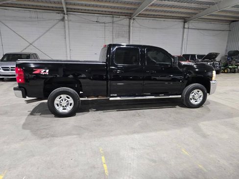 Used 2008 Chevrolet Silverado 2500 LTZ w/ Suspension Package, Off-Road AWD/4WD image 15