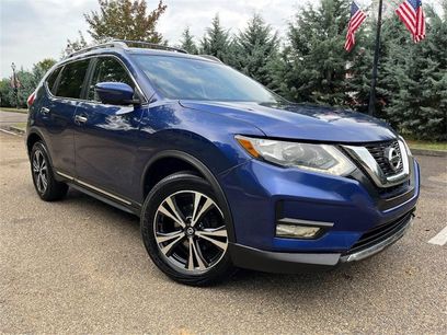 Used 2017 Nissan Rogue SL