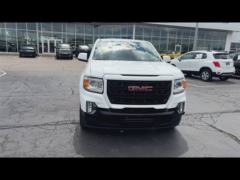 Certified 2022 GMC Canyon Elevation w/ Trailering Package AWD/4WD image 3